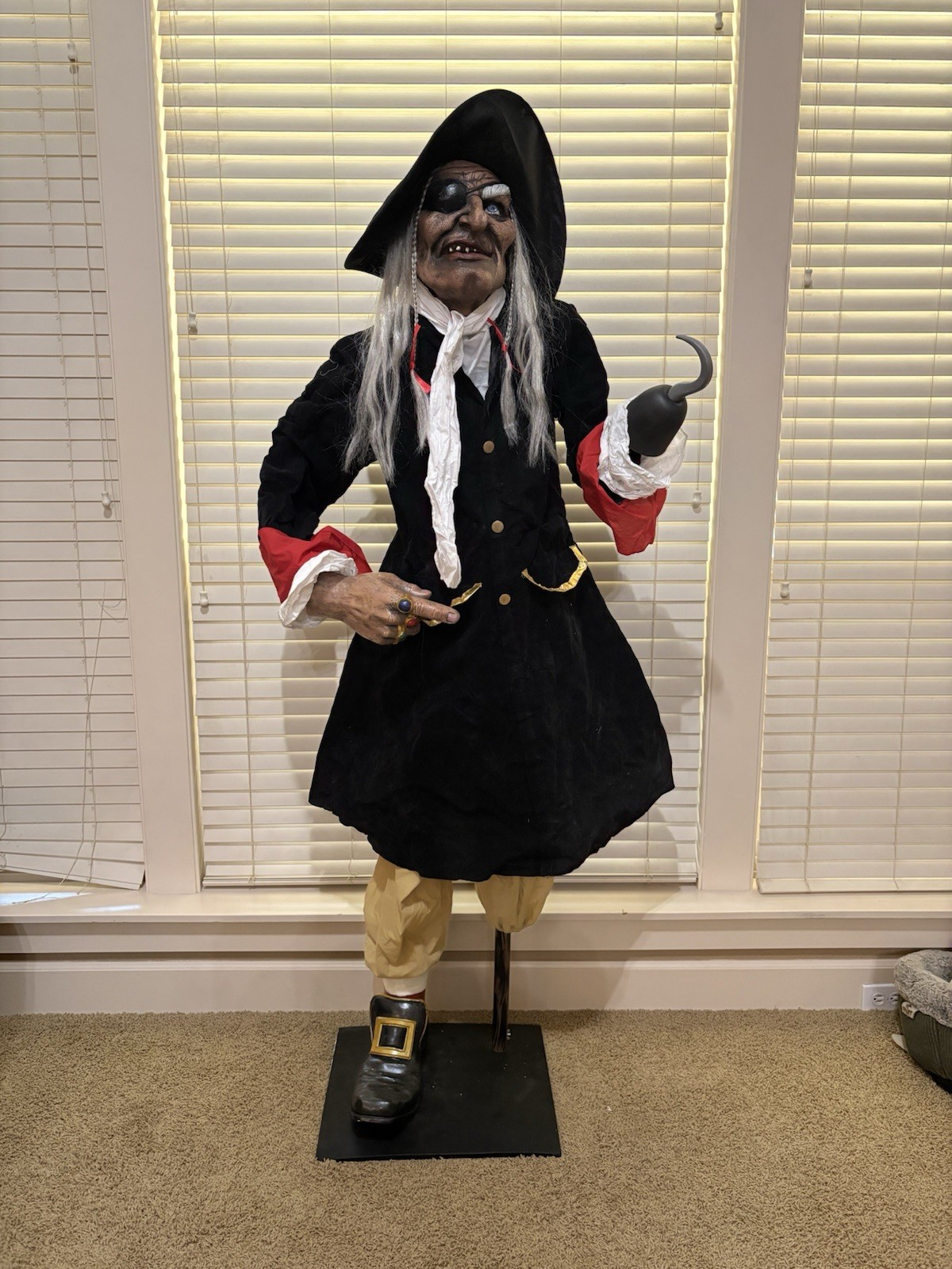 Rare Life-Size Pirate Host Halloween Animatronic/Prop 2006