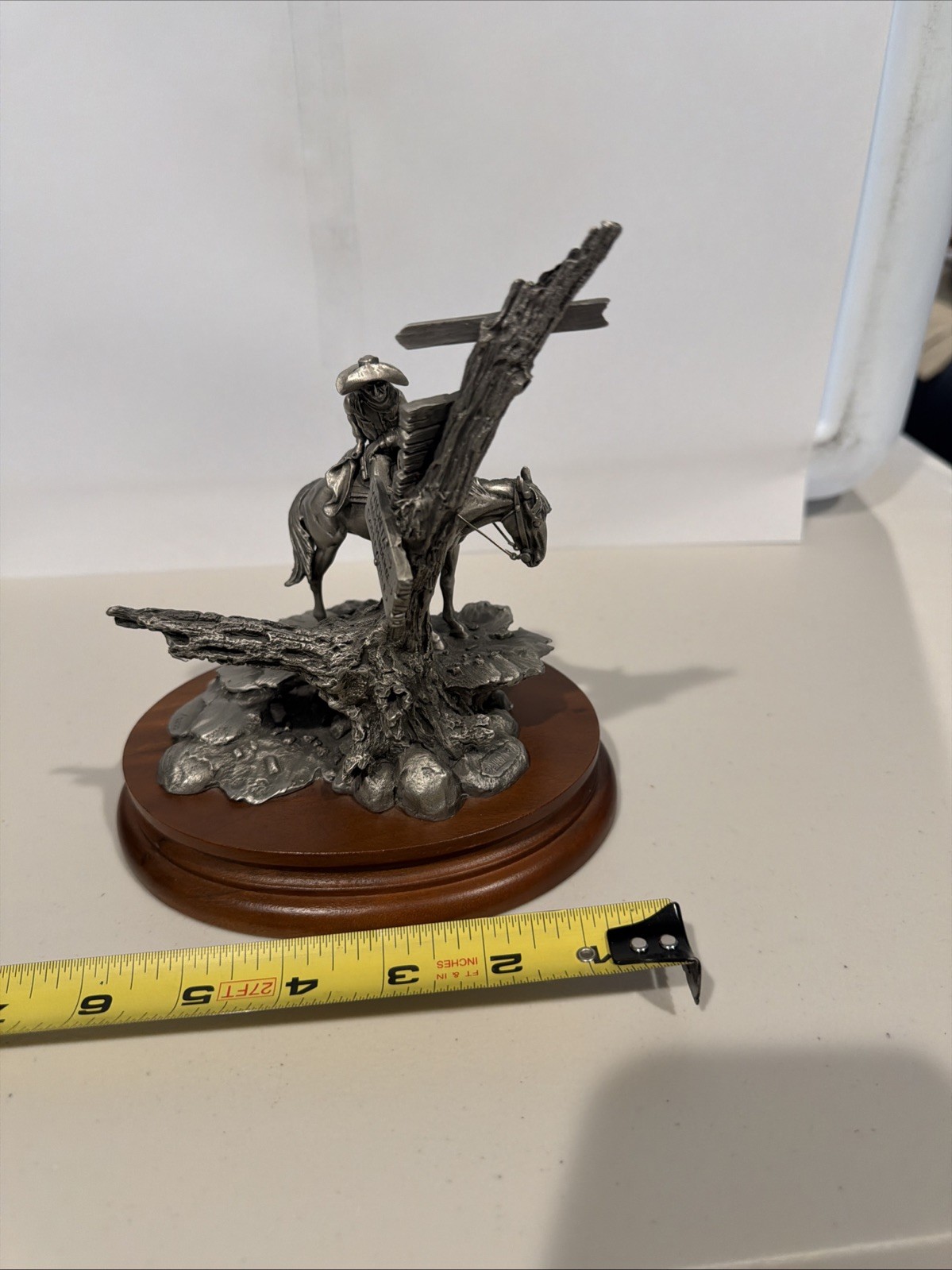Don Pollard fine pewter statue Don Pollard fine pewter statue