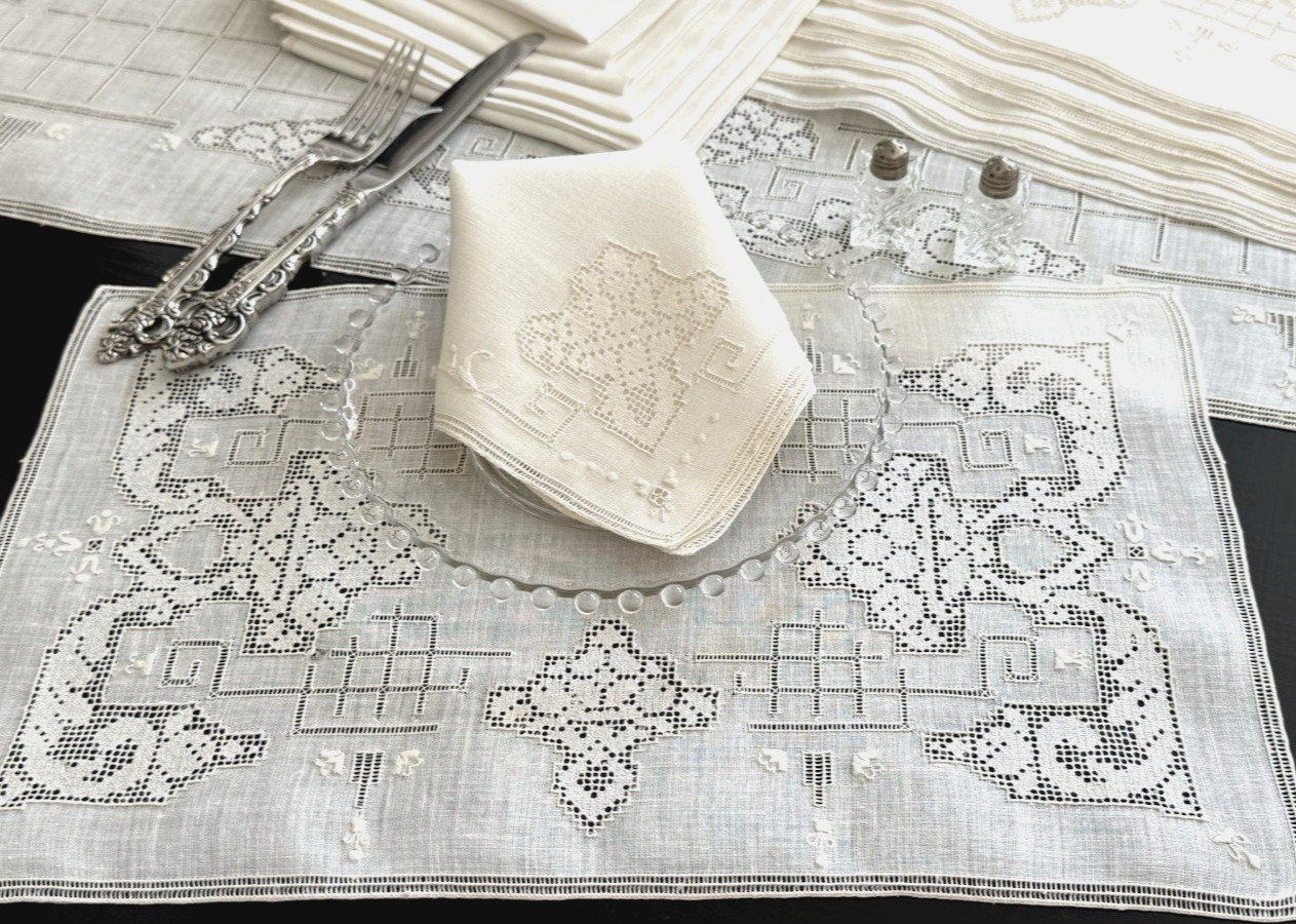 Vintage Placemat Set for 8  ITALIAN Hand Embroidered Linen & Lace  17pc