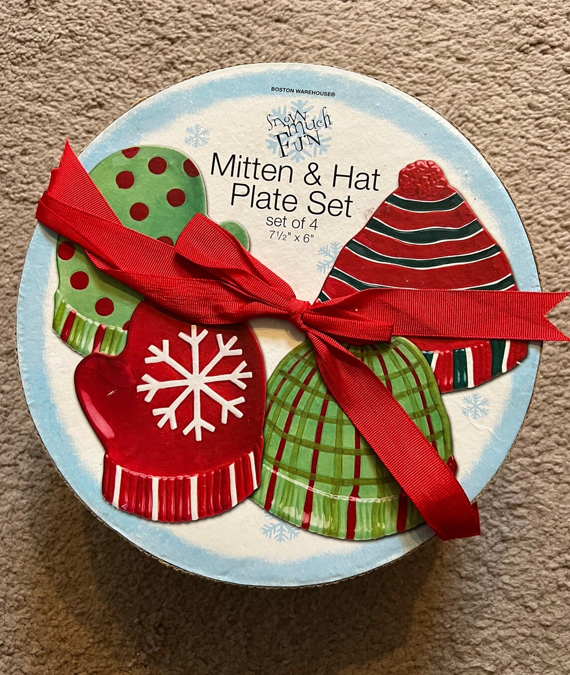 Christmas Mitten & Hat Plate Set 4 Pc Boston Warehouse Original Box NEW