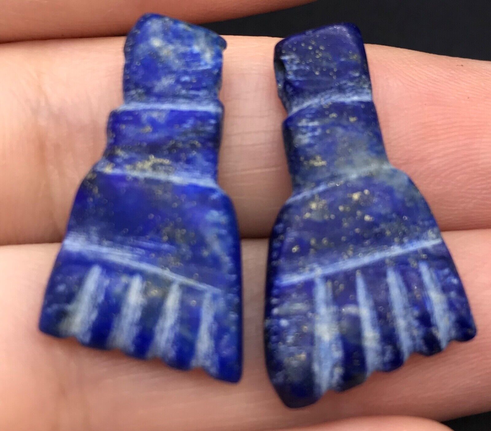 Stunning two ancient ghandara lapis hands