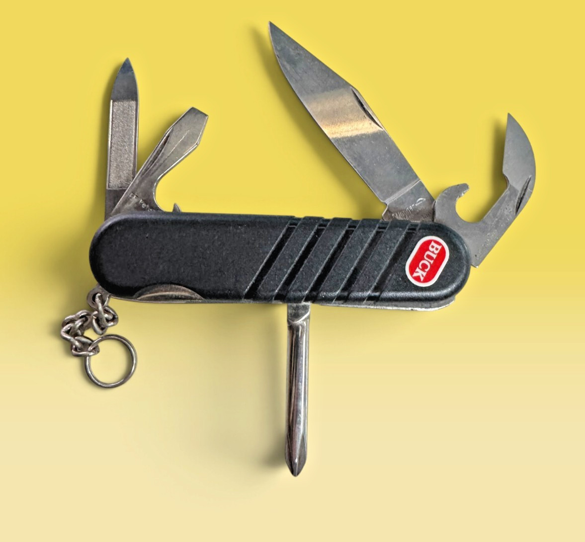 Buck Wenger Taskmate II Knife, 4 blades, tool, Keychain, 3 1/4 Long, No box