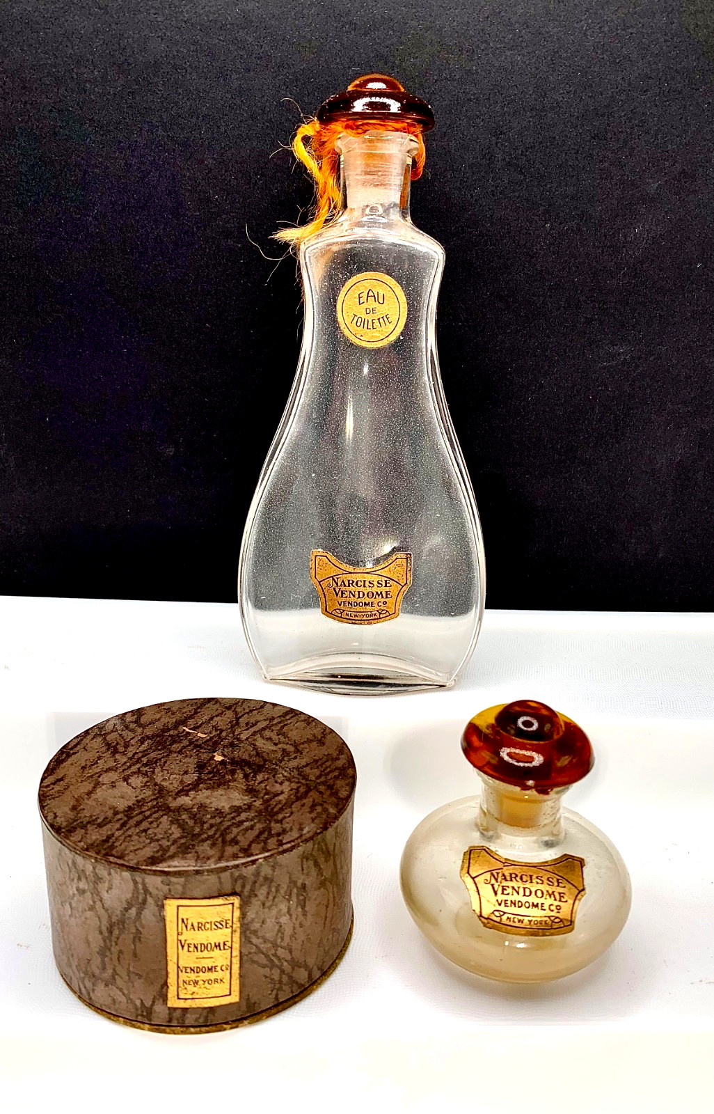 Rare Set Antique Vendome, ‘Narcisse’ perfume/powder box, set of 3.  1920’s.