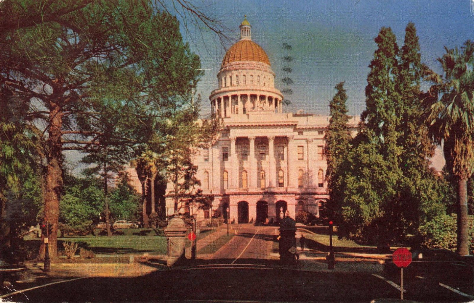 Sacramento CA California, State Capitol Building, Vintage Postcard