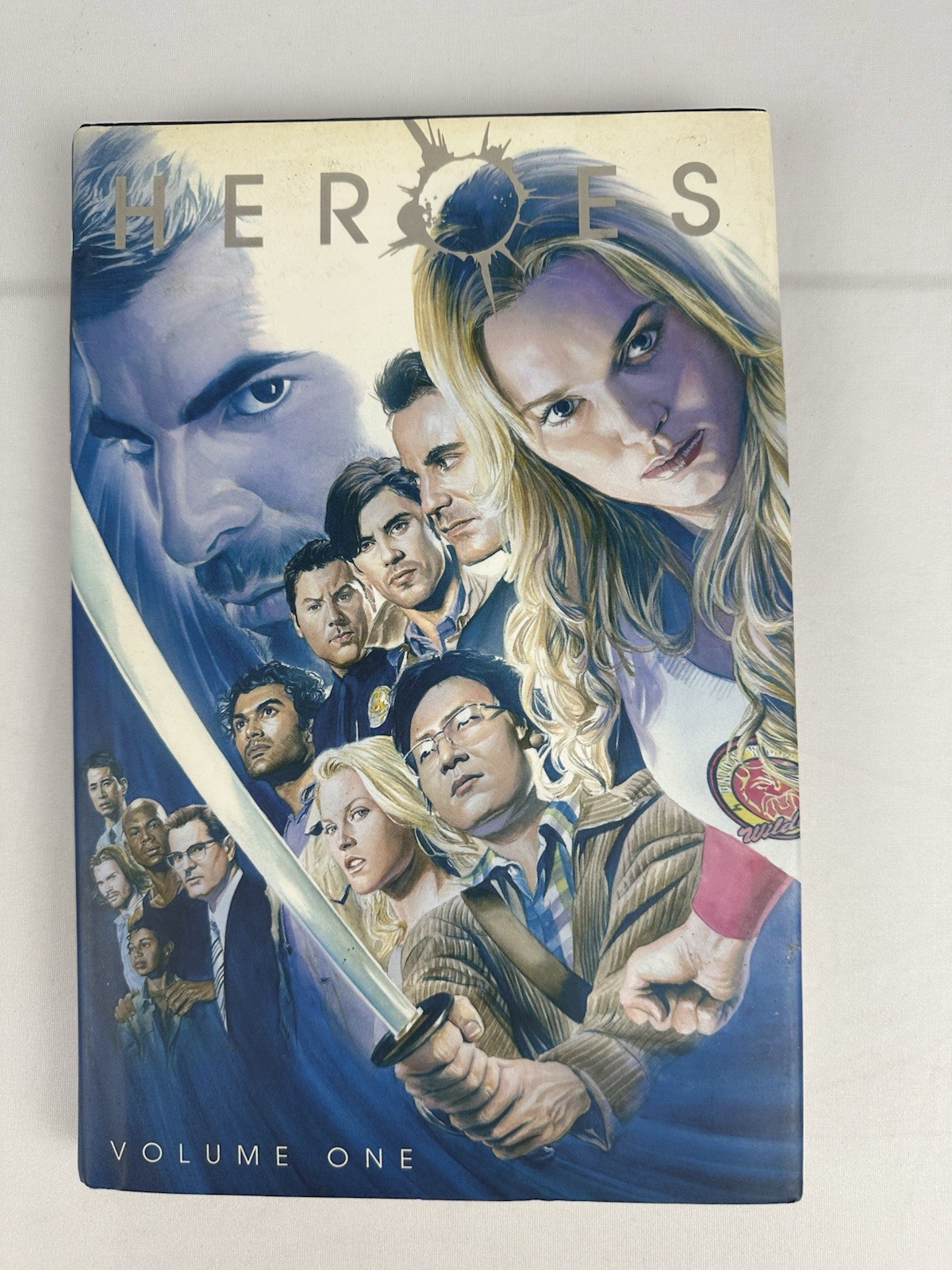 Heroes Vol 1 HC/DJ Graphic Novel Heroes Vol 1 HC/DJ Graphic Novel