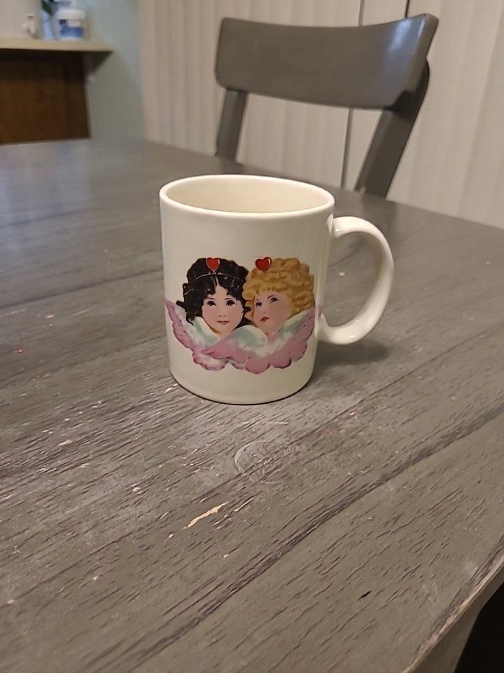 Vintage Fiorucci Angels 1980 Vandor Imports Mug Rare In Good Shape Vintage Fiorucci Angels 1980 Vandor Imports Mug Rare In Good Shape