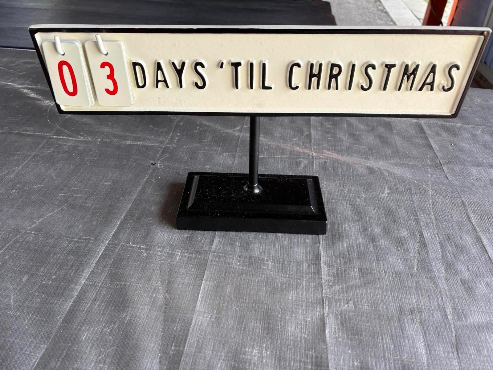 Magnolia Countdown To Christmas Sign Classic Black & White Metal