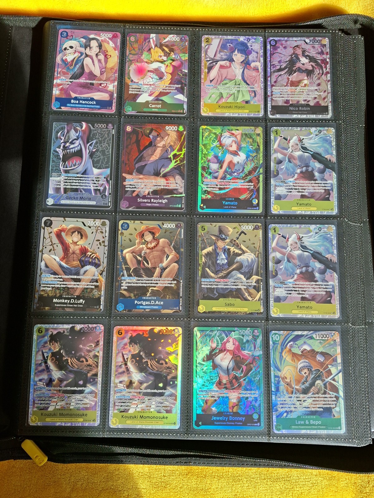One Piece Card Game HITS BUNDLE