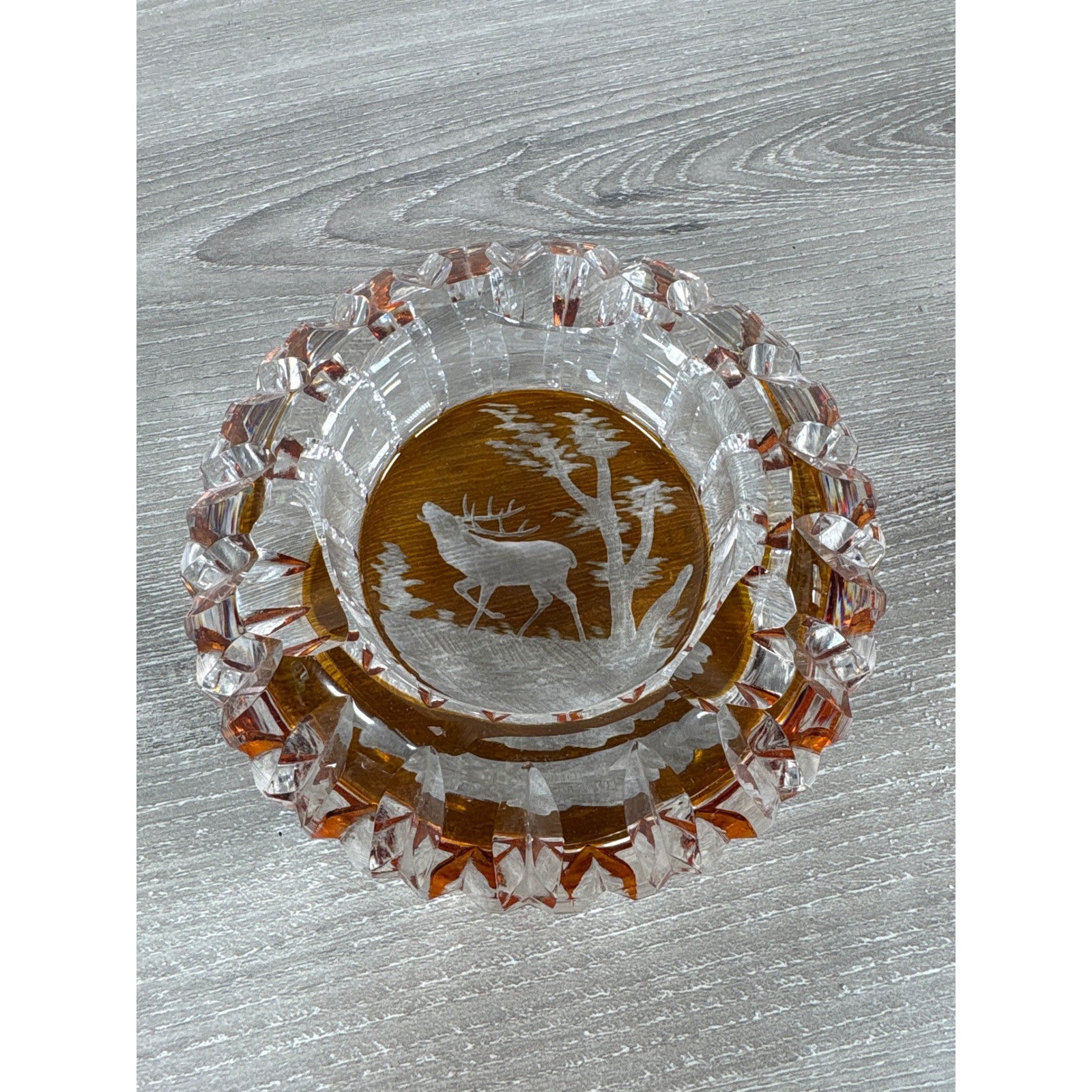 Vintage Amber Crystal Glass Ashtray Etched Stag Deer Intaglio Faceted Round 5.5