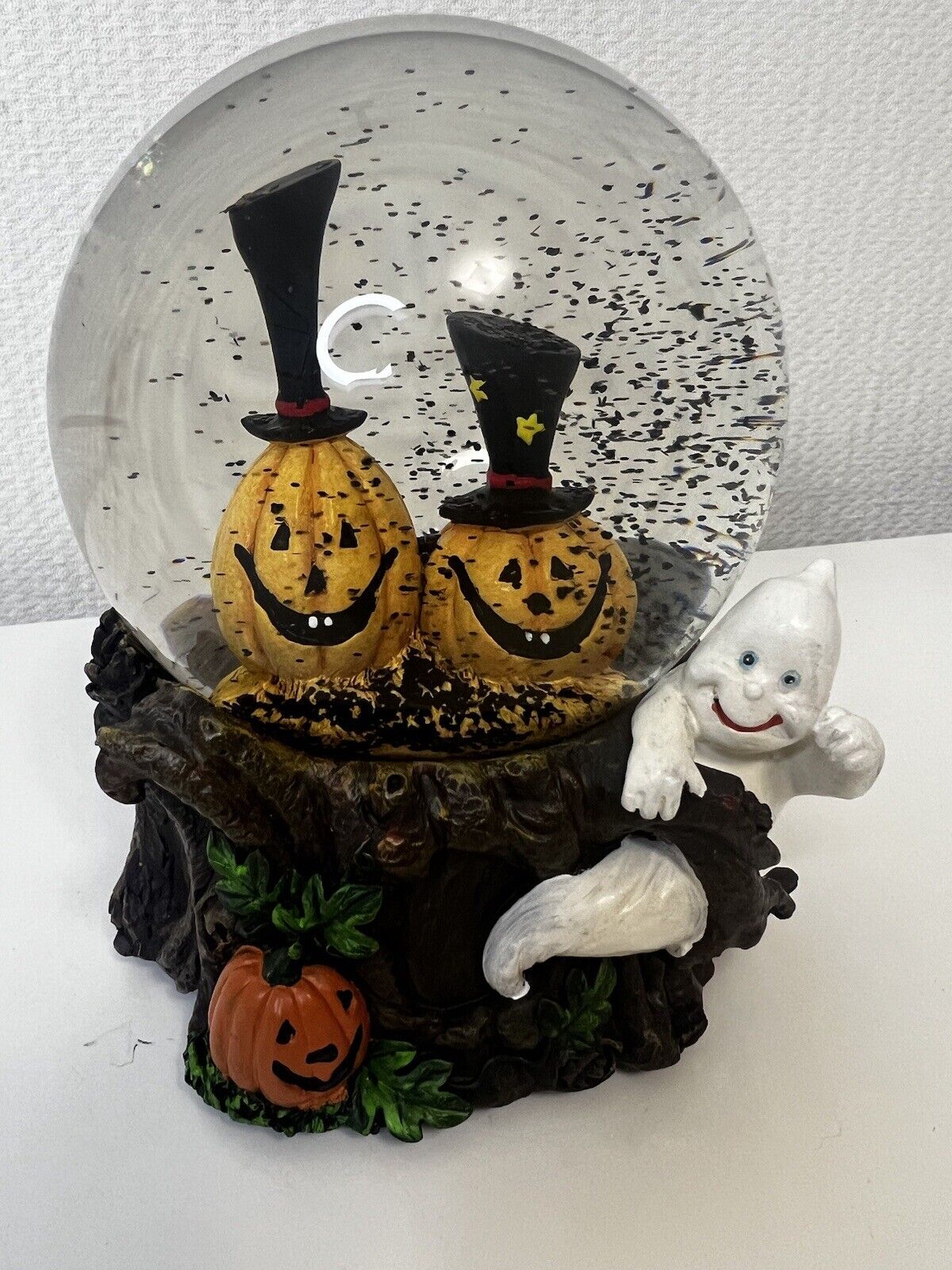 Vintage Halloween Ghosts Pumpkins Jack o\' Lanterns Musical Snowglobe WORKS