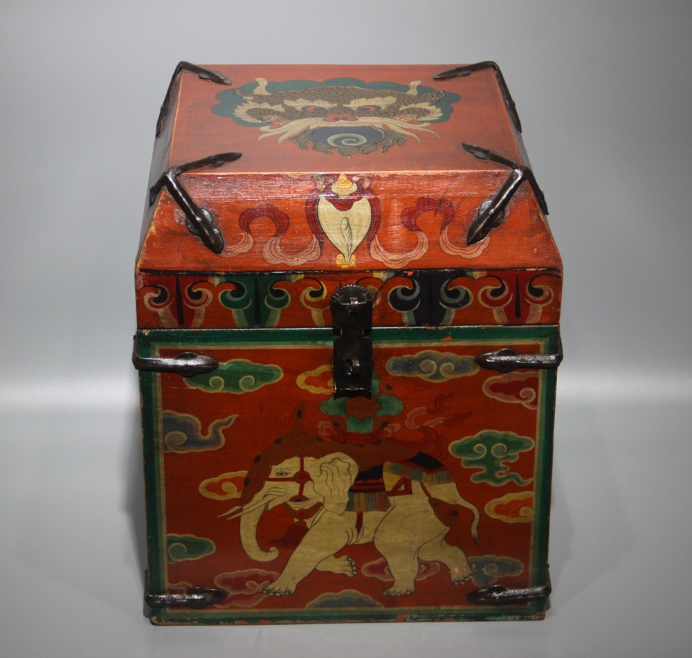Wonderful Large Real Tibet Vintage Old Buddhist Hand Painted Wood Box Furniture