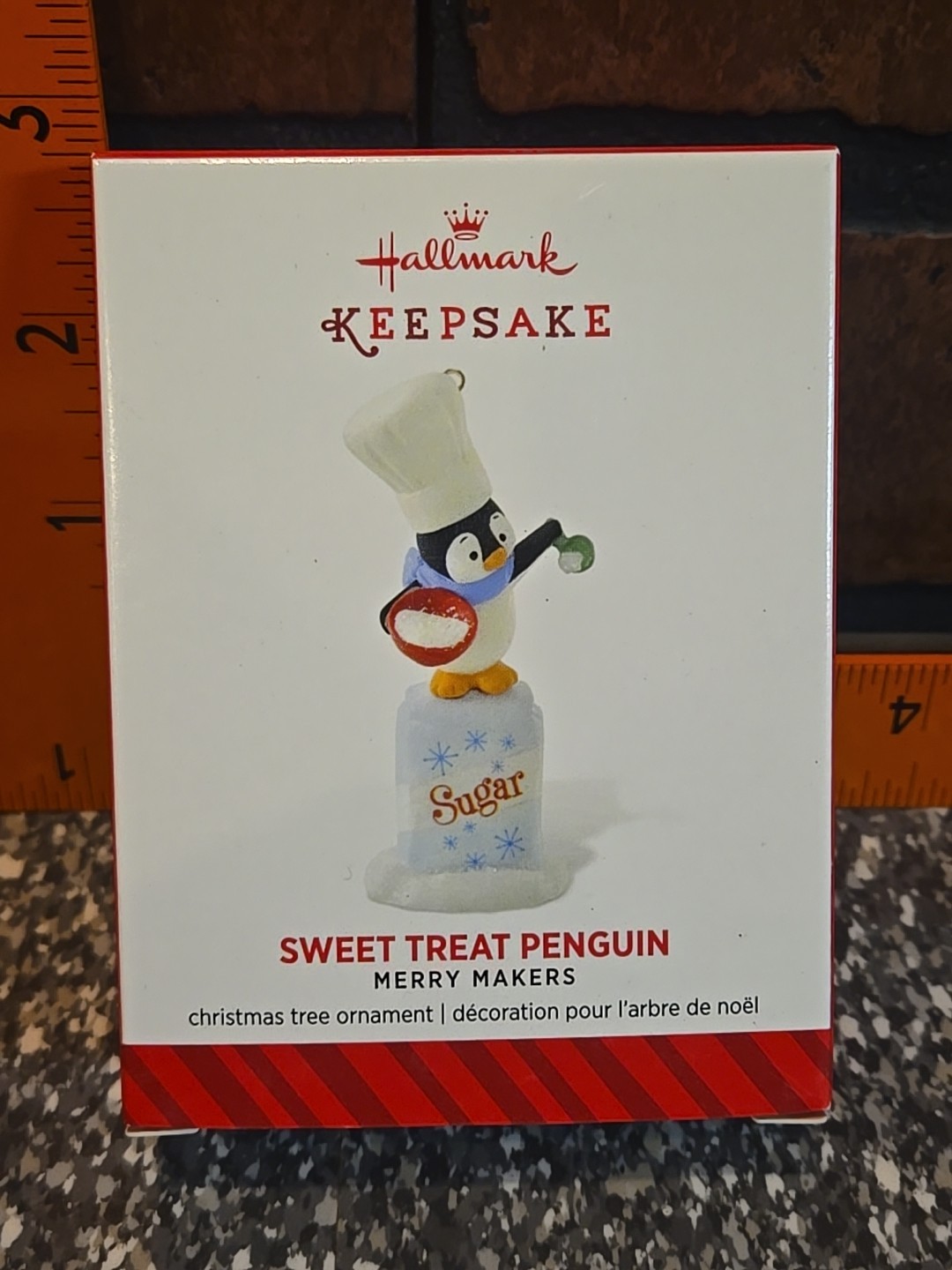 GENUINE Hallmark Christmas Ornament Sweet Treat Penguin ~ Merry Makers ~ 2014 