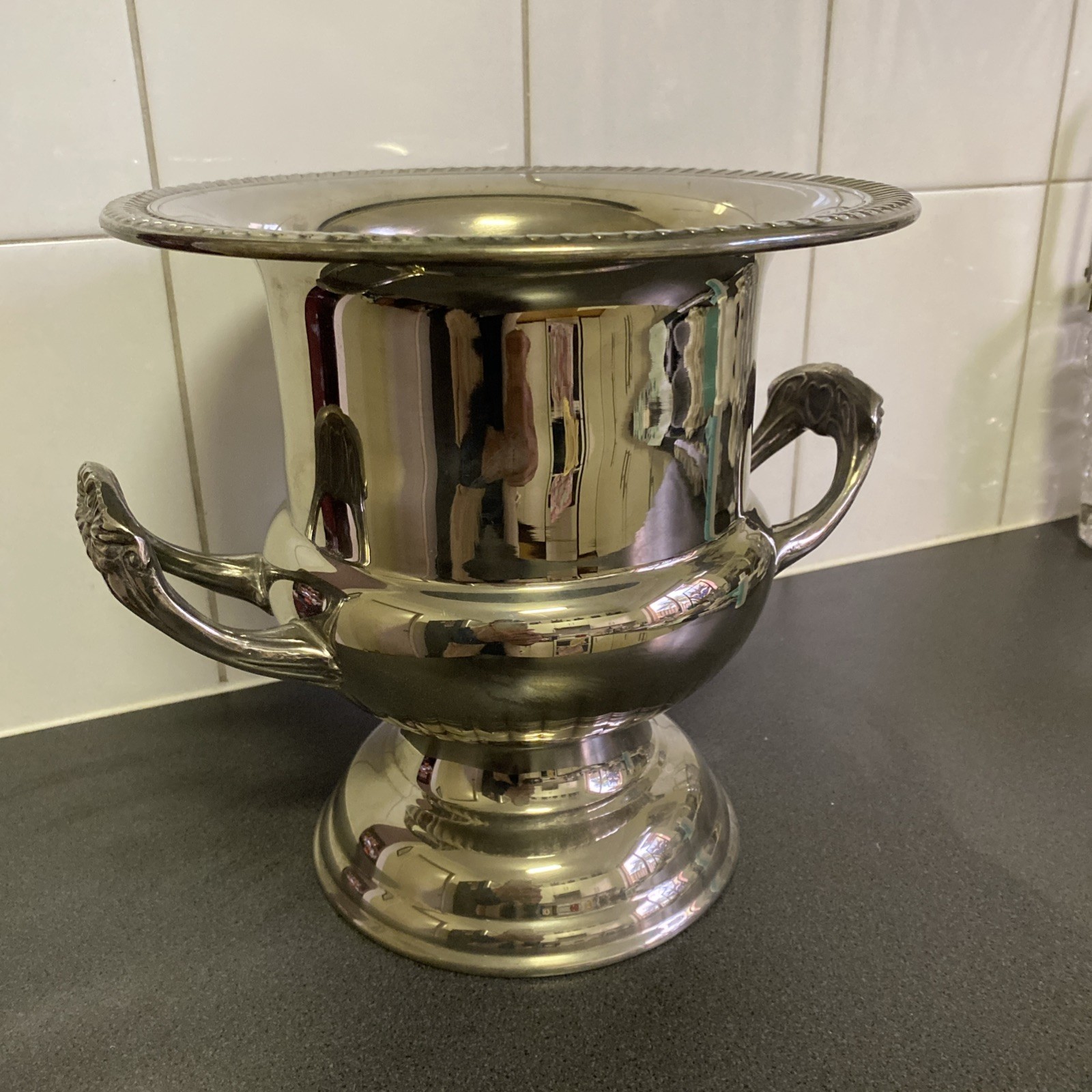 Vintage Silver Plate Champagne Bucket Large Pedestal Ice Bucket 22x23cm