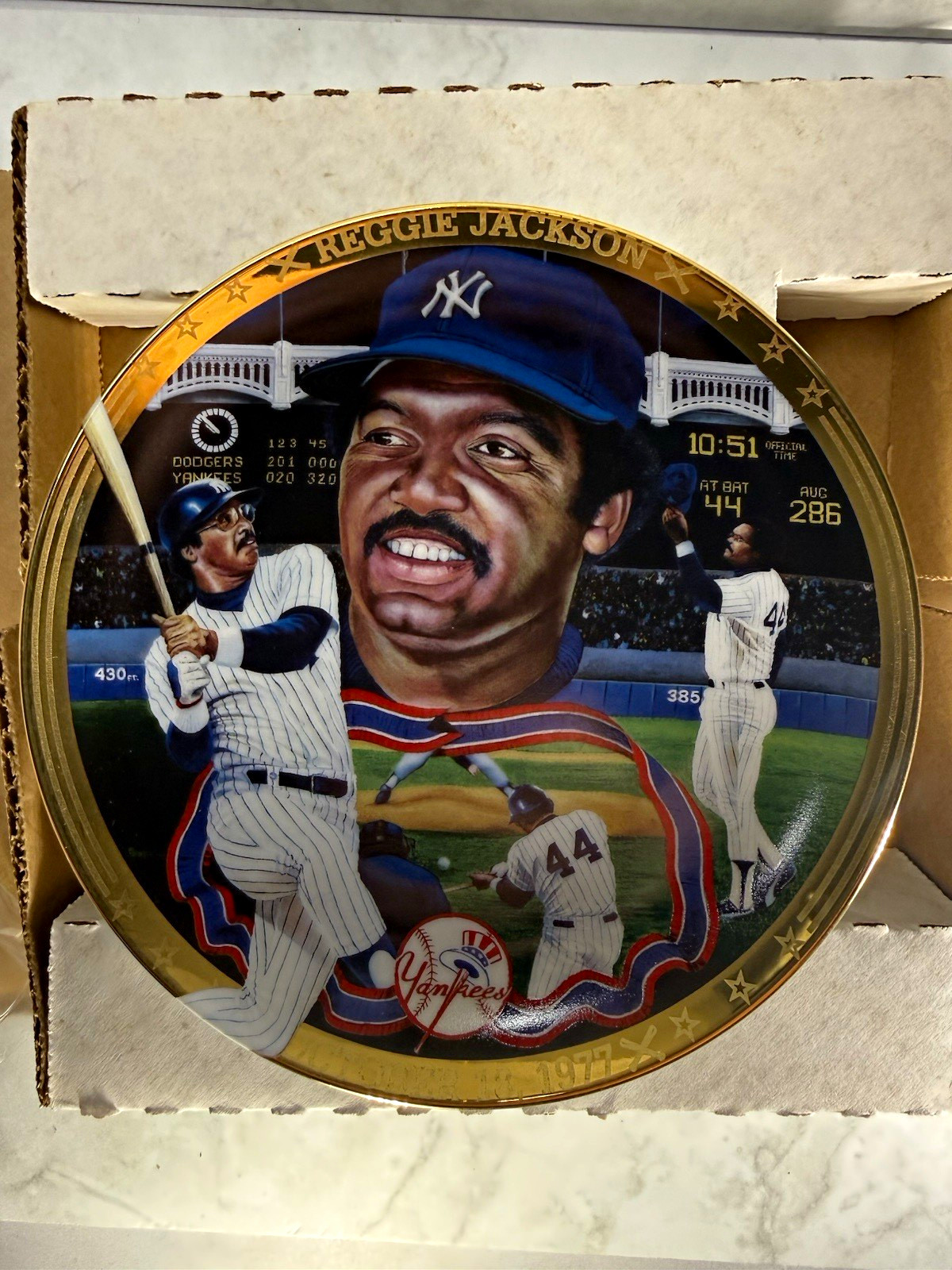 1995 Hamilton Collection Reggie Jackson Mr. October Glory Game Plate COA #3153A 1995 Hamilton Collection Reggie Jackson Mr. October Glory Game Plate COA #3153A