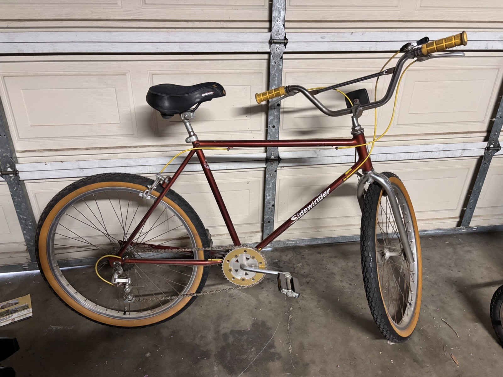 SCHWINN SIDEWINDER - 10 SPEED - 1982
