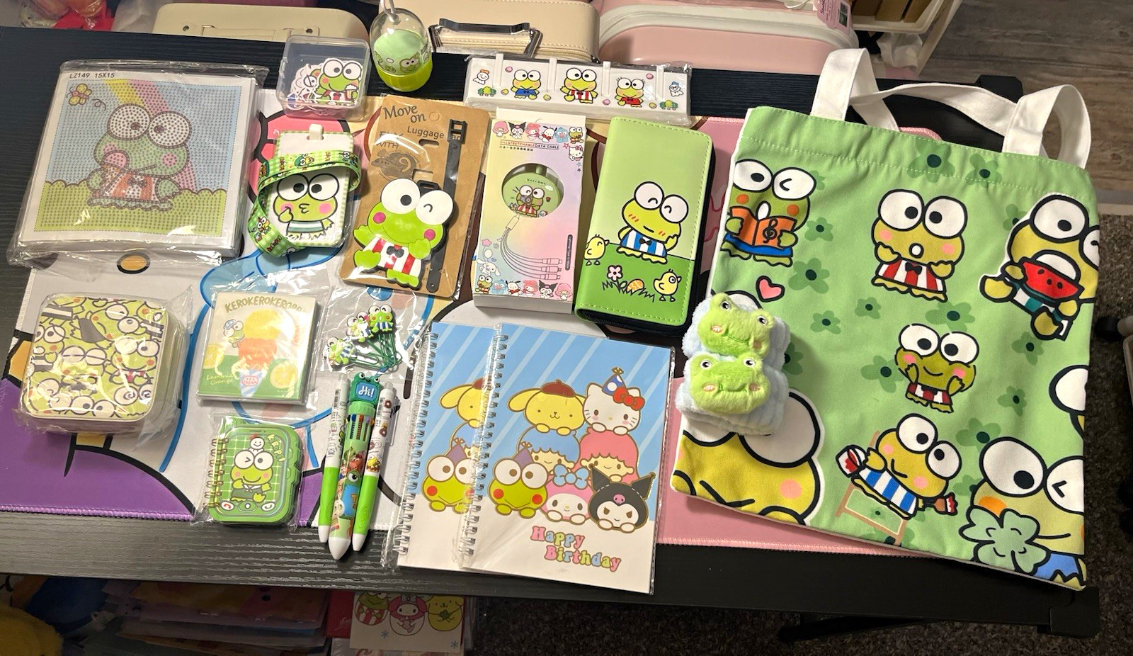 Sanrio Keroppi Set Notebooks Pens Tote Bag Cable Long Wallet Hooks & Luggage Tag