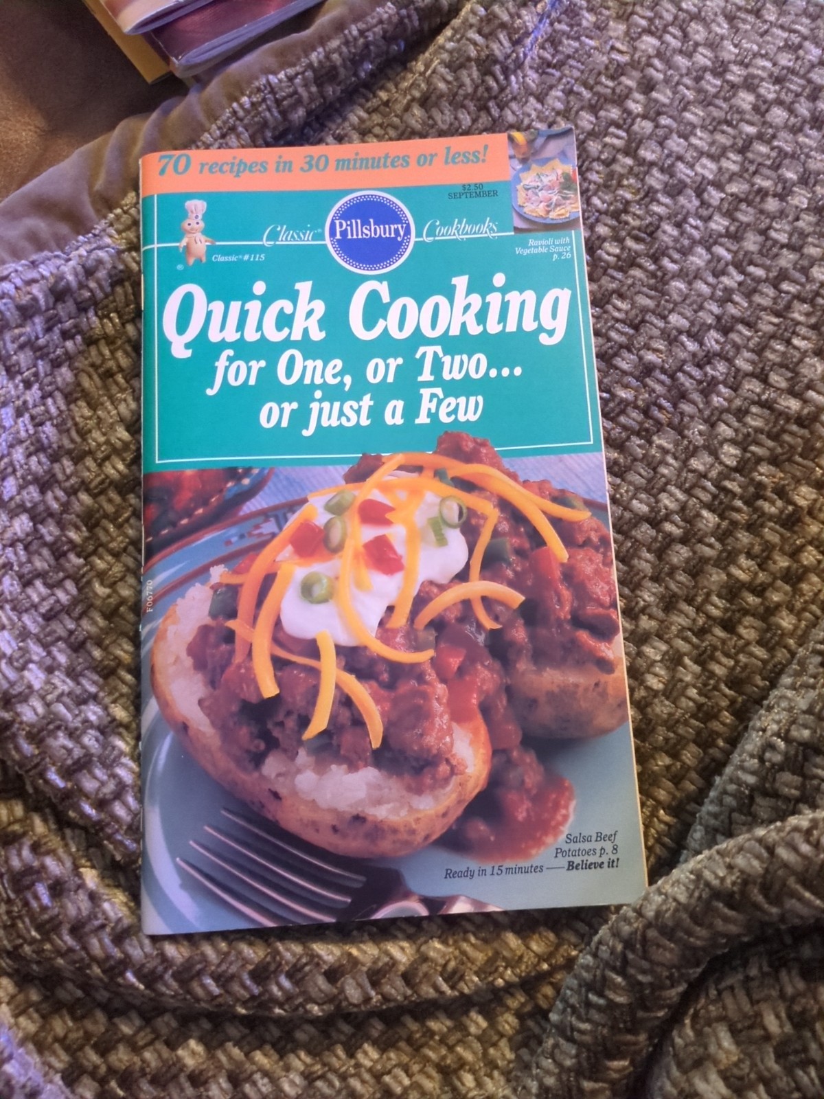 1990, Pillsbury Classic Recipe Cookbook, \ 1990, Pillsbury Classic Recipe Cookbook, \