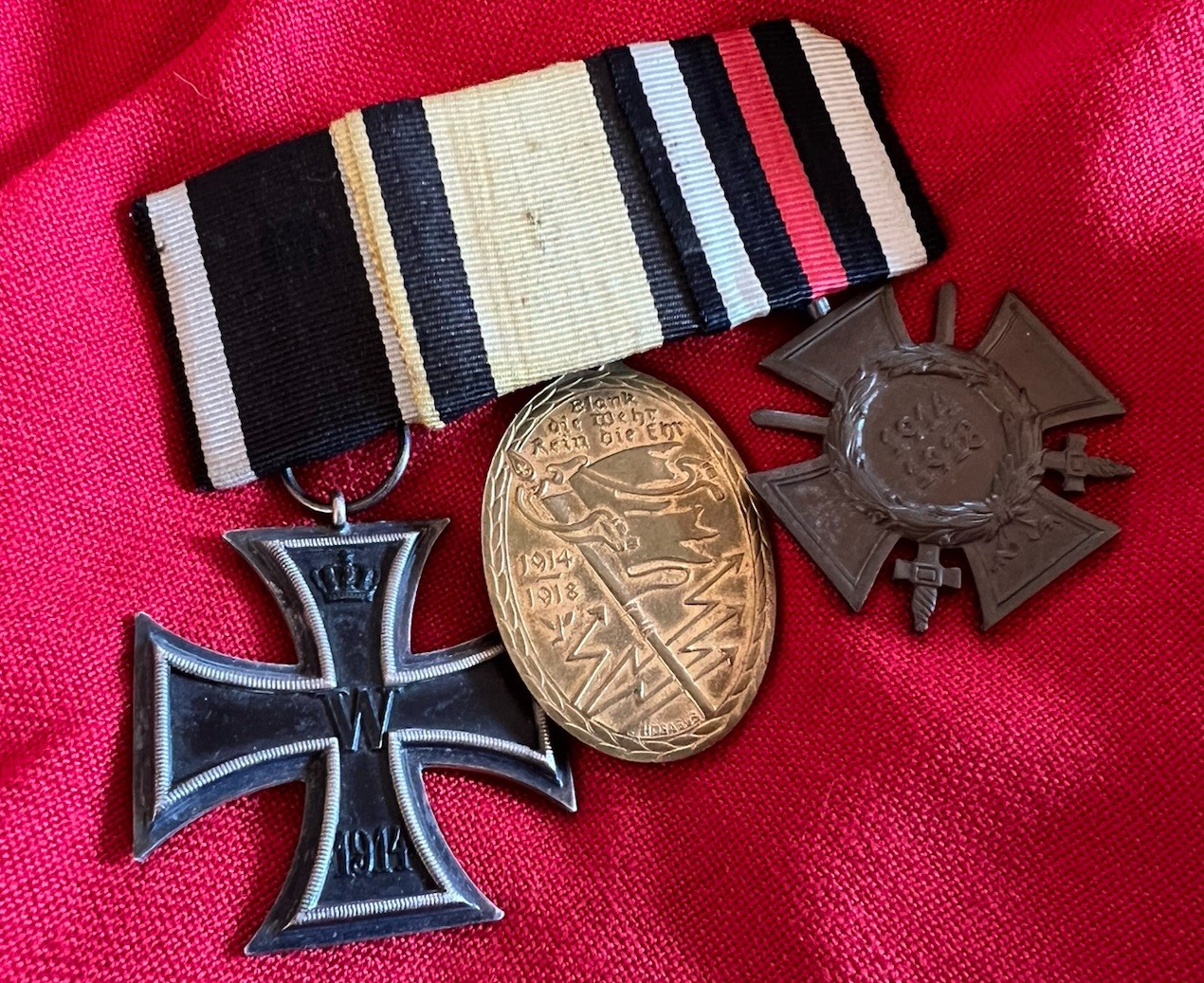 Original WWI German 3 Medal Bar w/Iron Cross 1914 + Hindenburg Cross + Blank