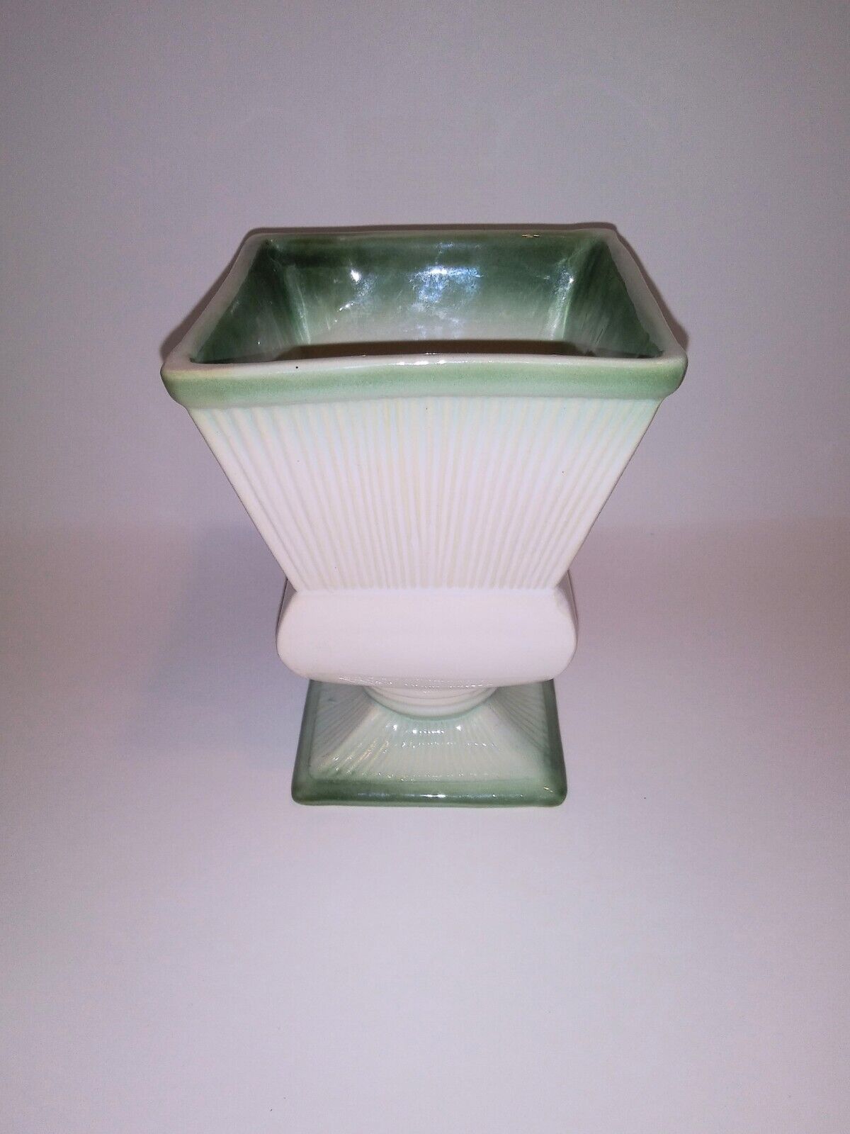 Regal/Hull Vintage Planter Green And White