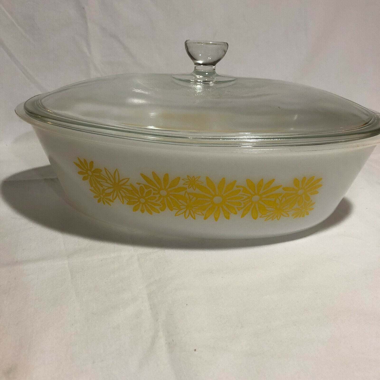 Vintage GLASBAKE Yellow Daisy Covered Oval Casserole Dish w/ Lid