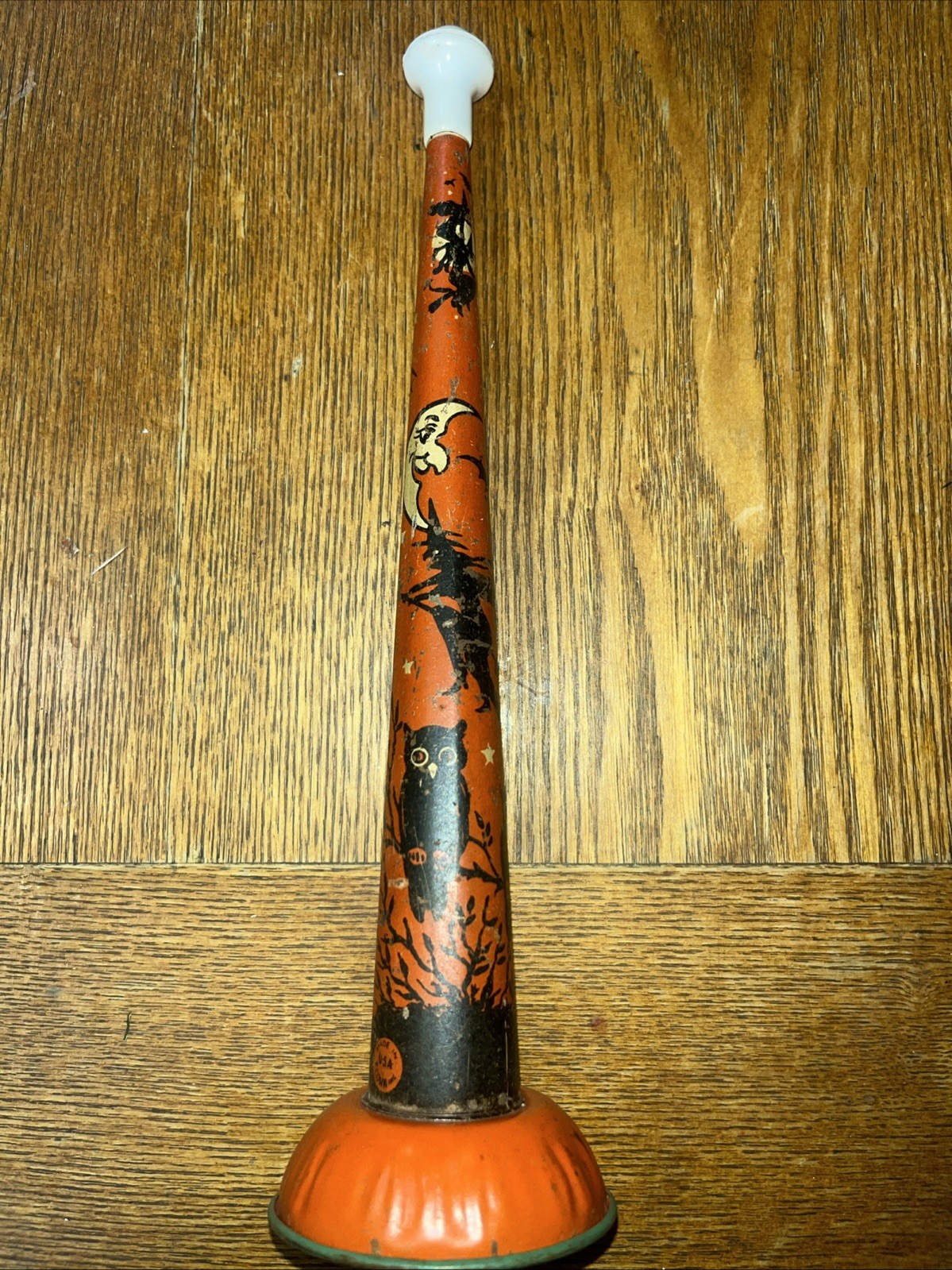 VINTAGE ANTIQUE HALLOWEEN HORN BY T. COHN KIRCHHOF 11 3/4 INCHES TALL