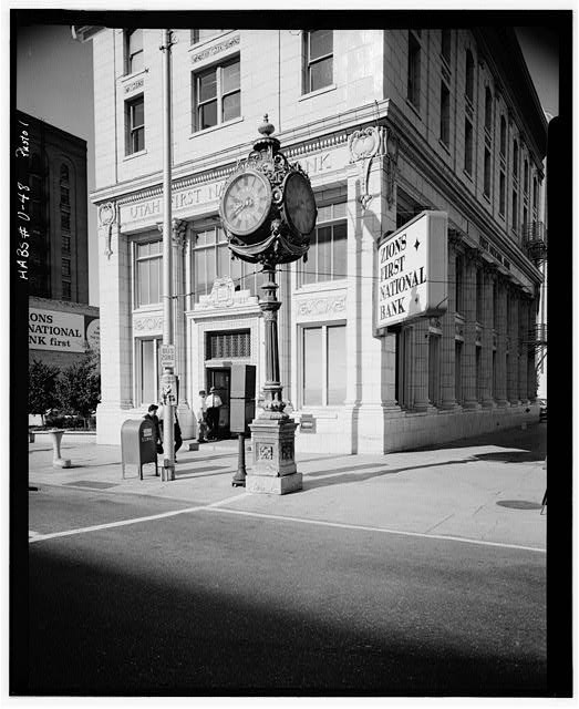 Photo:Salt Lake City Utah 1933 Utah First National Bank Clock Street Scene