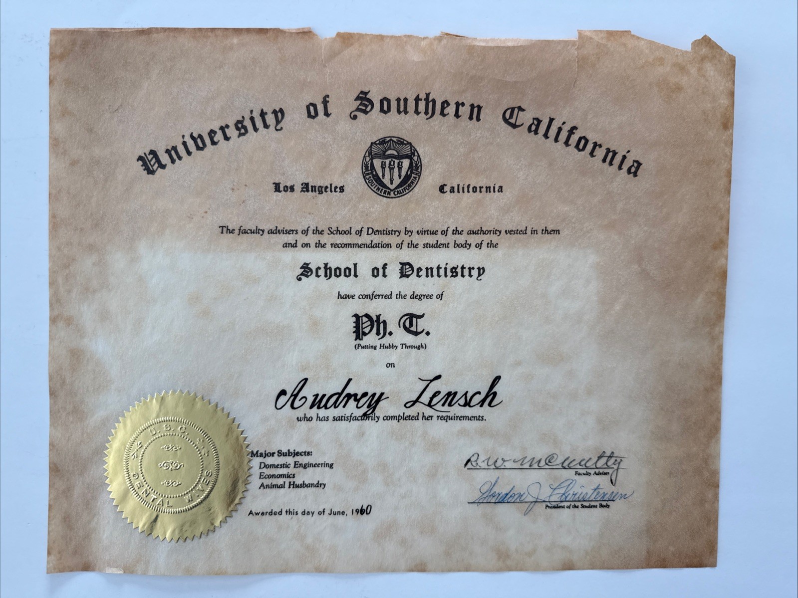 Vintage 1960 University of Southern California school of dentistry Certificate Vintage 1960 University of Southern California school of dentistry Certificate