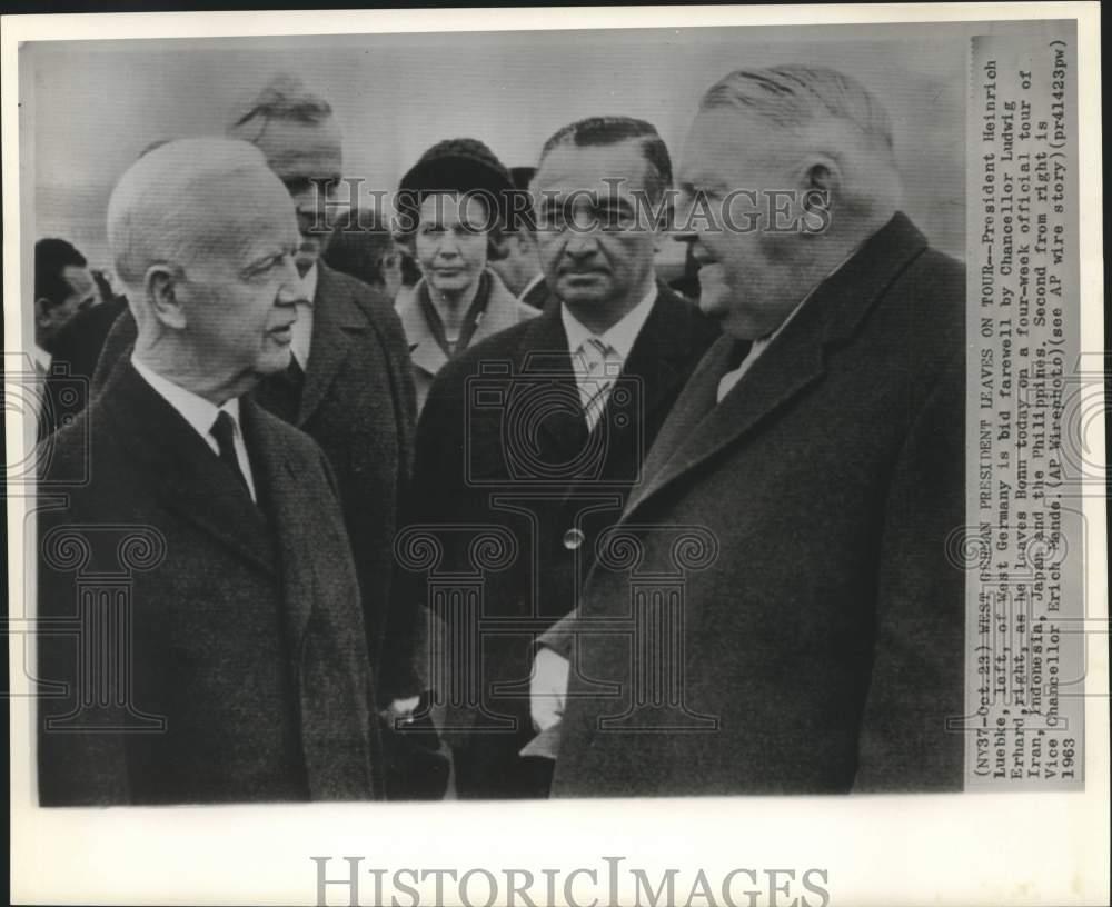 1963 Press Photo West German President Luebke leaves for four-week official tour