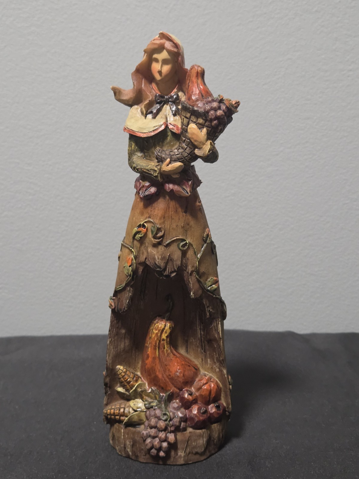 Vintage TII Collections Faux Wood Resin Pilgrim Woman Figurine Harvest Decor