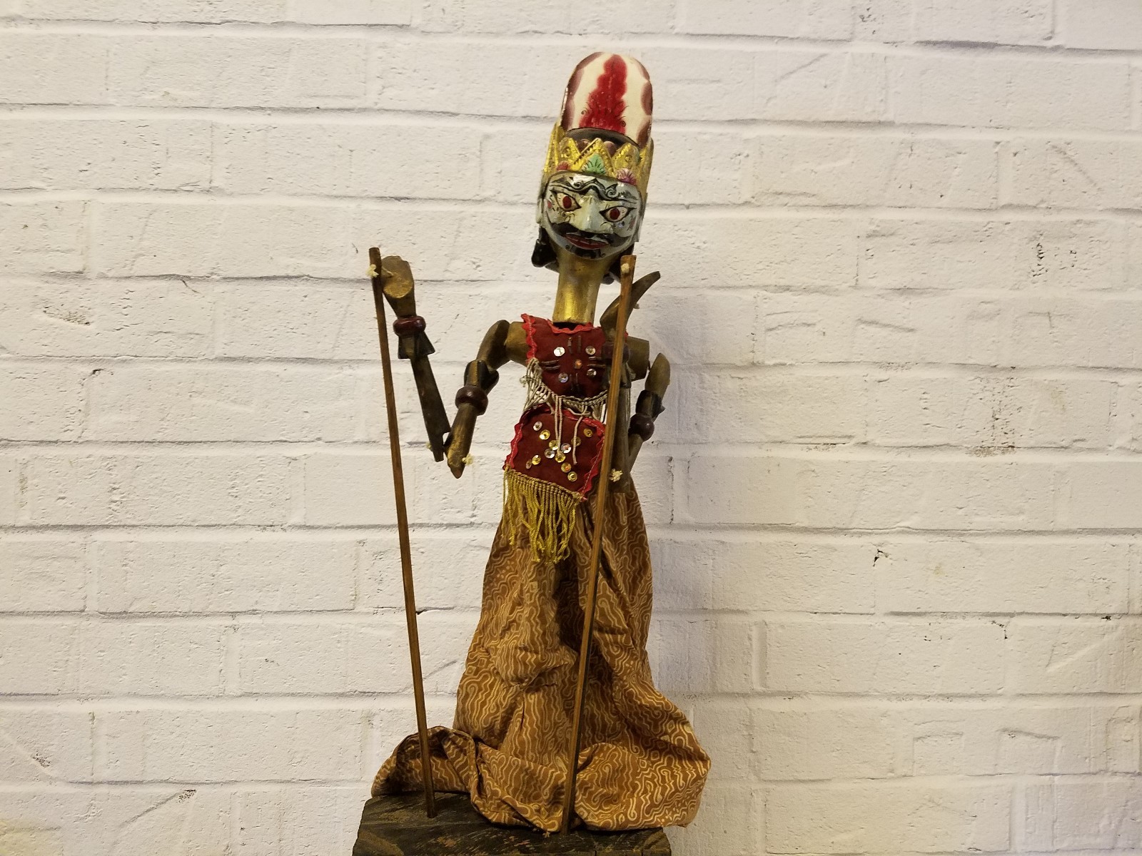 Vintage Antique Indonesian Wayang Golek Java Stick Shadow Puppet w/ Batik Dress