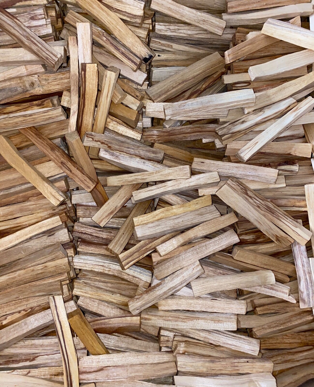 Premium Palo Santo Incense 100 fresh sticks (4+inches long) Original from PERU