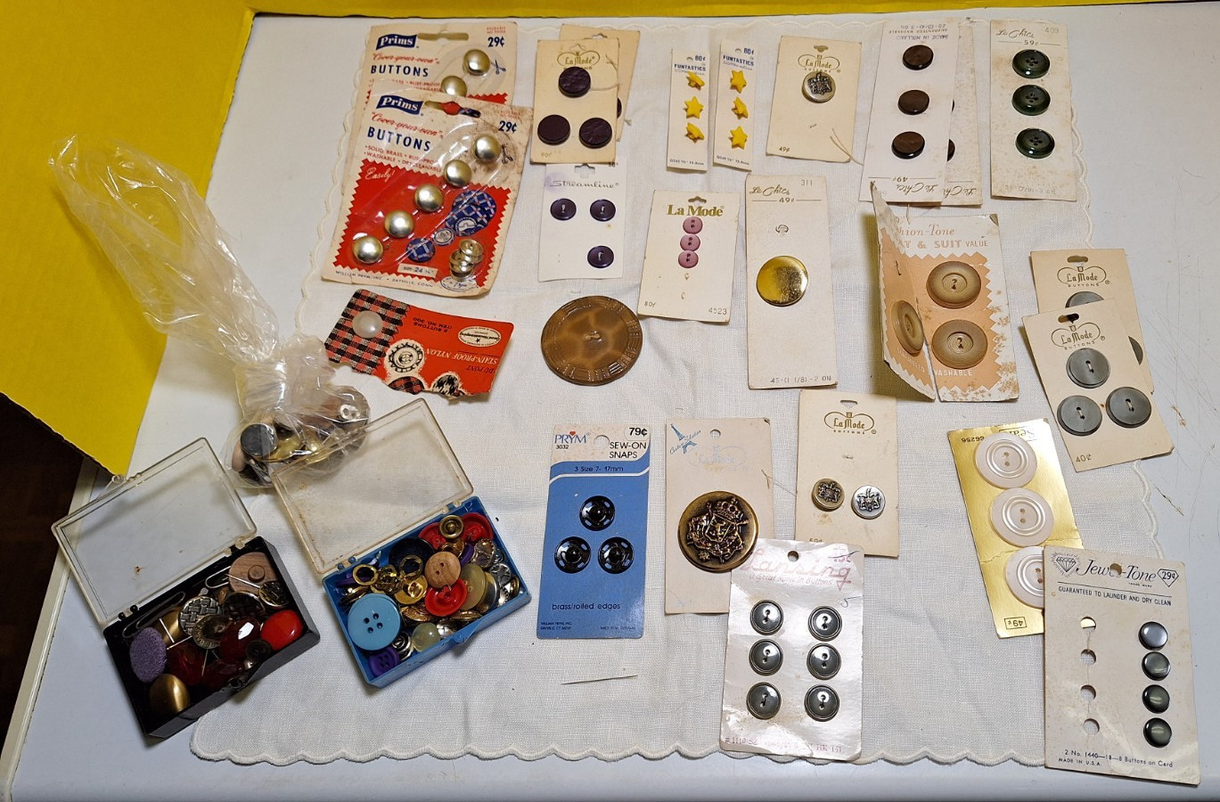Vintage Sewing Notions Lot – Carded NOS, Prims Kits, Metal Blazer buttons