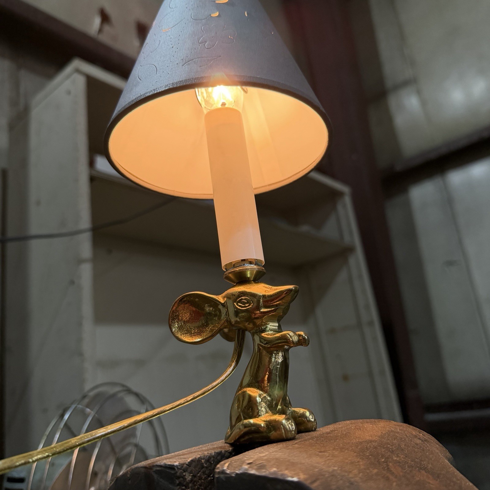 Vtg JCPenney Solid Brass Mouse Table Lamp Candlestick with 3D Cutout Paper Shade