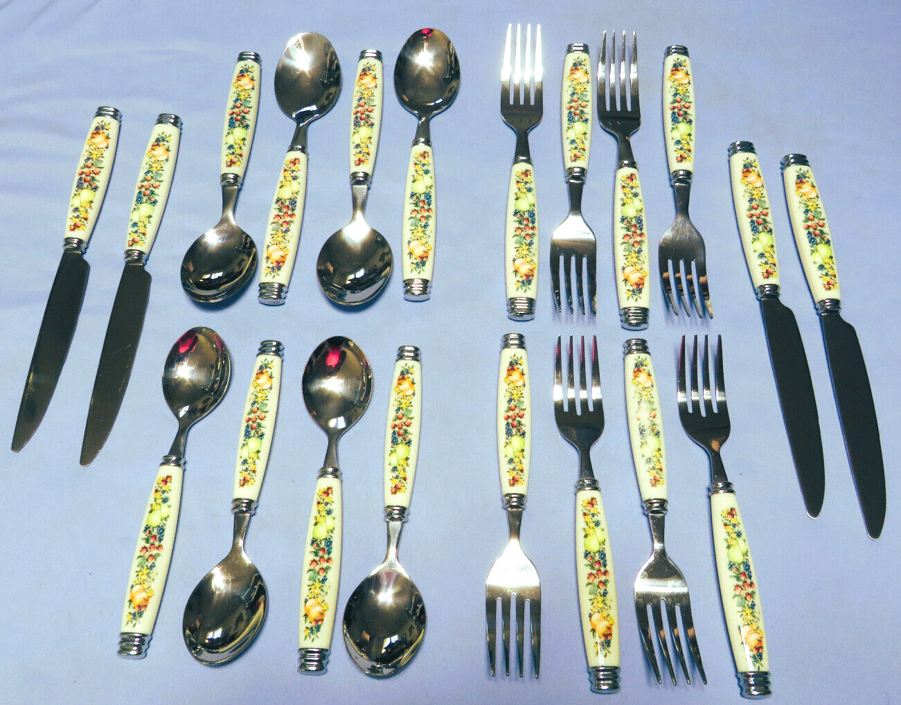 LIGHTLY USED Avon Sweet Country Harvest Stainless Flatware Set Service for 4