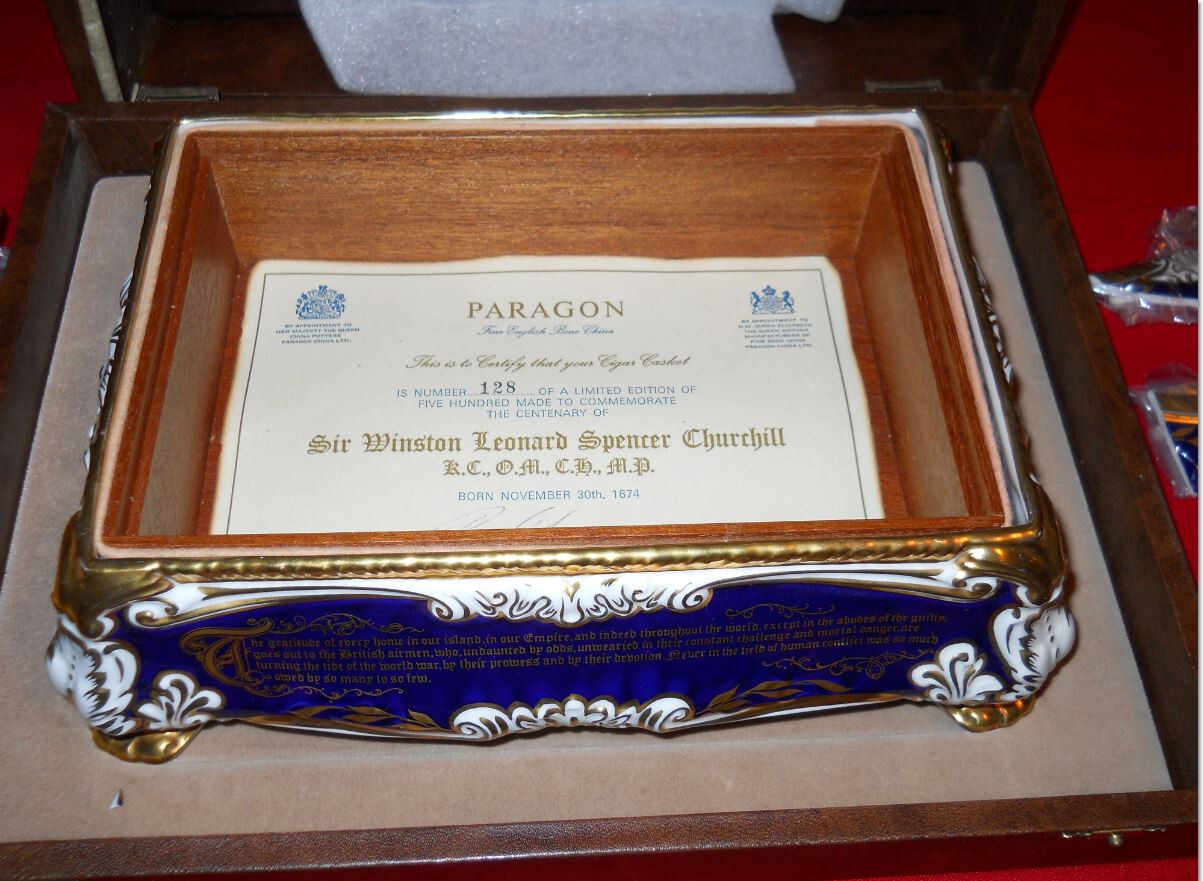 CHURCHILL CENTENARY HUMIDOR 1974
