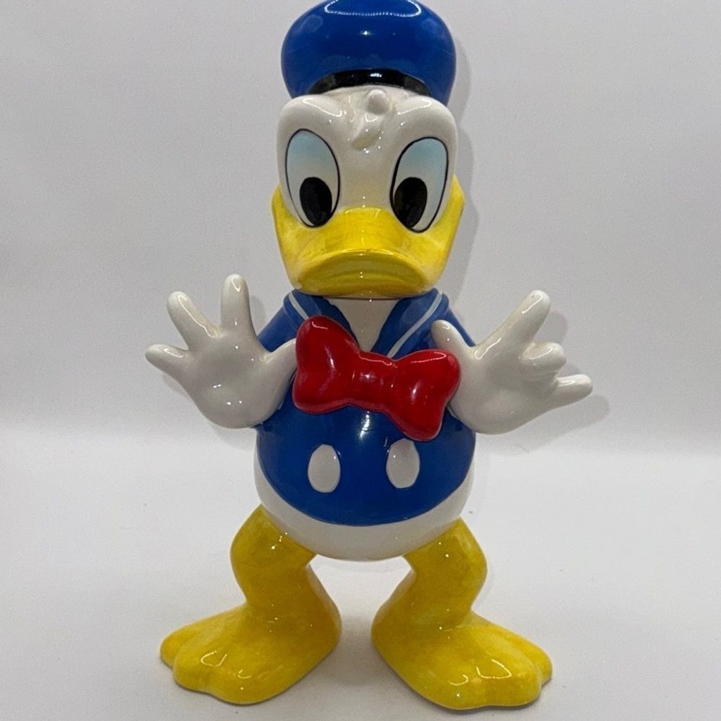 Disney Donald Duck Figurine vintage Japan - Blue and Yellow