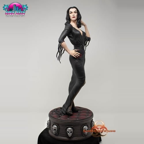 Quarantine Studio Vampira Queen Of The Ghouls Collectible Statue 1/6 Scale RARE Quarantine Studio Vampira Queen Of The Ghouls Collectible Statue 1/6 Scale RARE