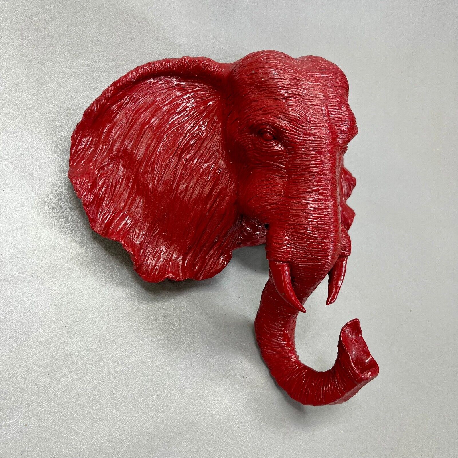 Elephant Head Wall Pocket Solid Red Plastic Relief Cast Planter 11\