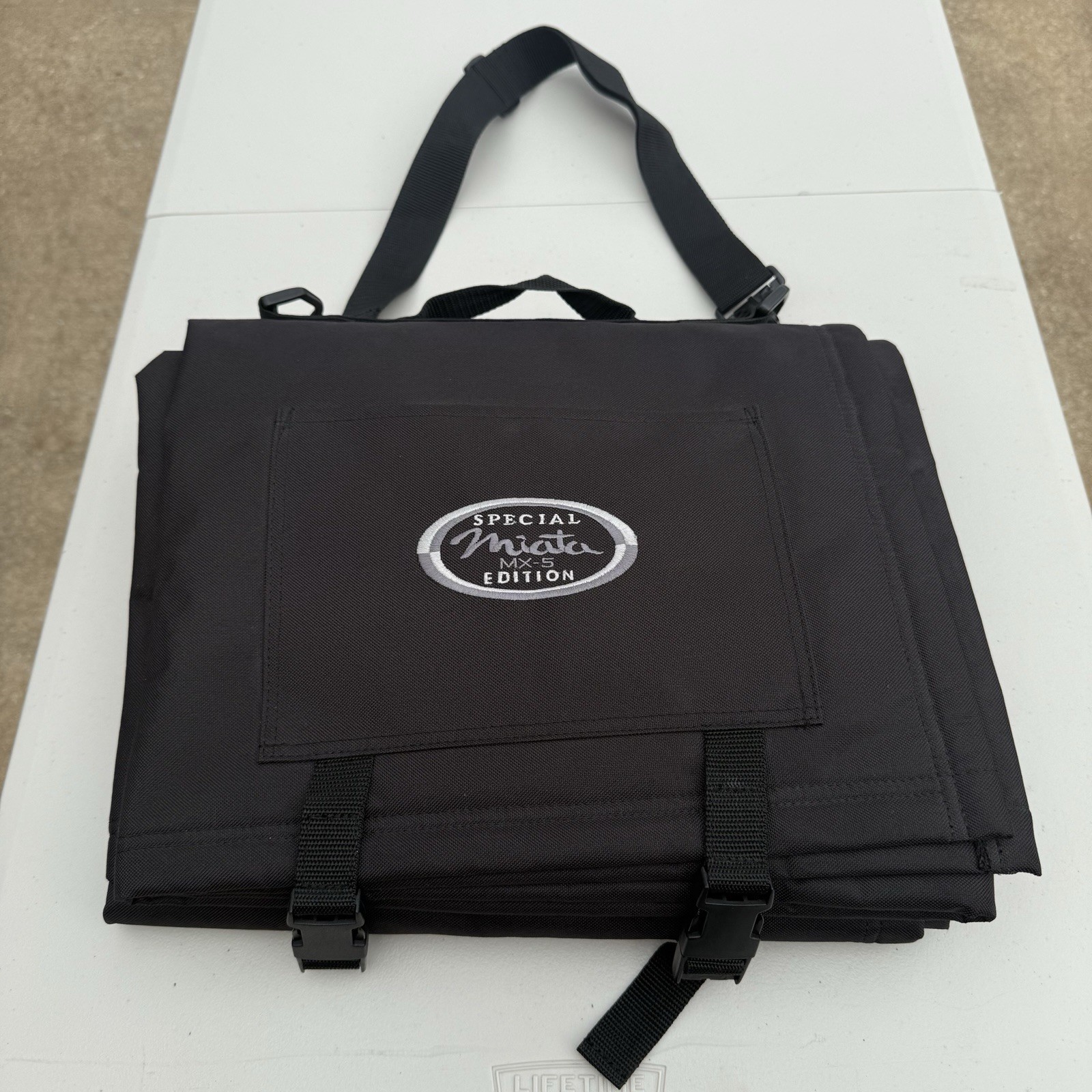 Mazda MX-5 Miata 2003 Special Edition Ogio Sport Blanket Limited Edition Rare