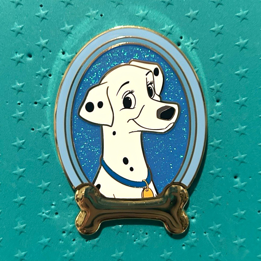 Disney PALM 101 Dalmatians Perdita Glitter Oval Portrait Bone Pin SE 750
