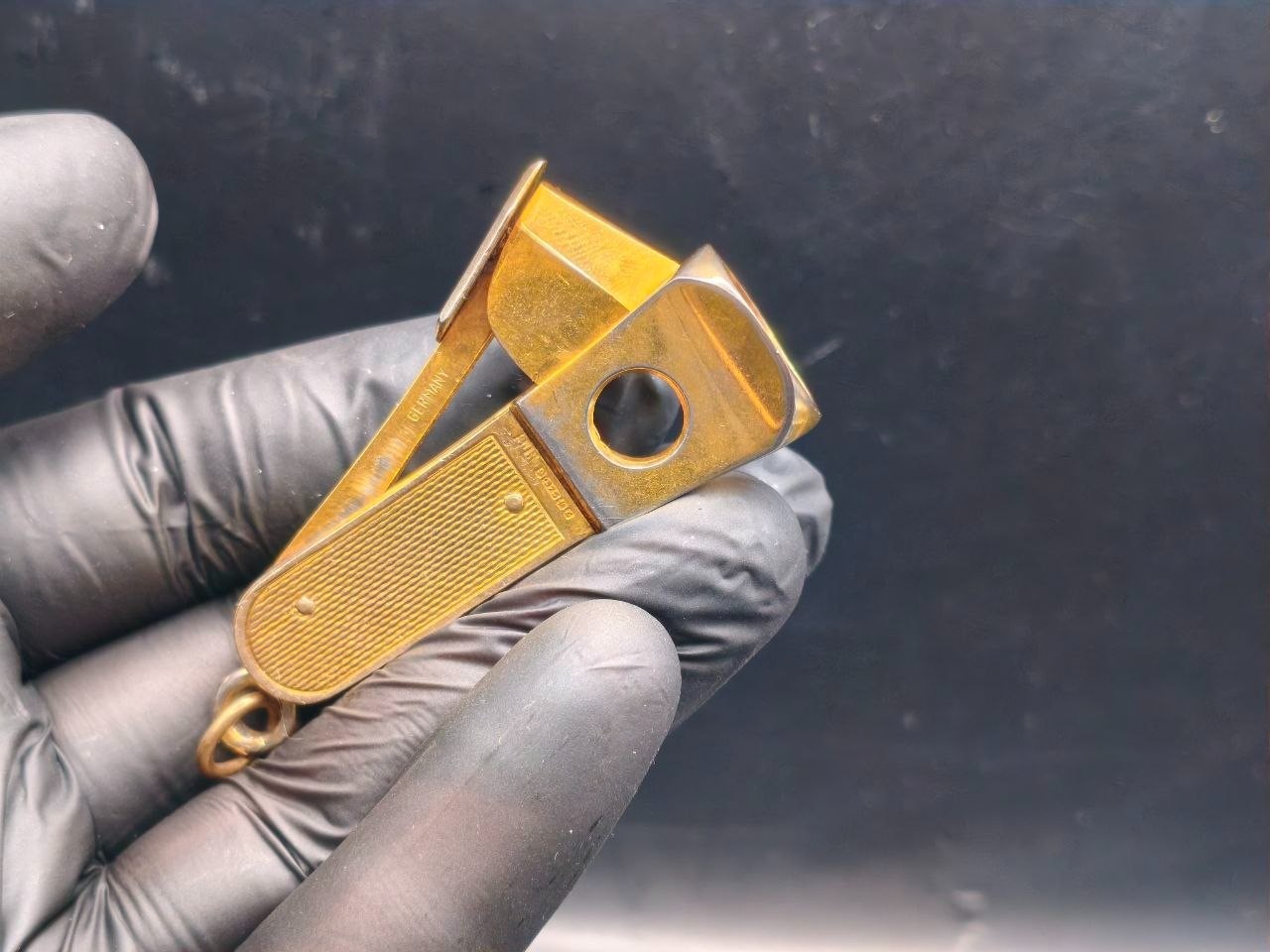 Vintage 9ct Gold Cigarette Cutter – German Made – 375 Gold Panels – Rare