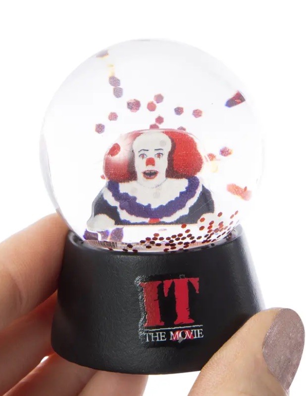 NIB CultureFly WB Horror Pennywise IT Movie Halloween Mini Snow Globe SAME DAY S