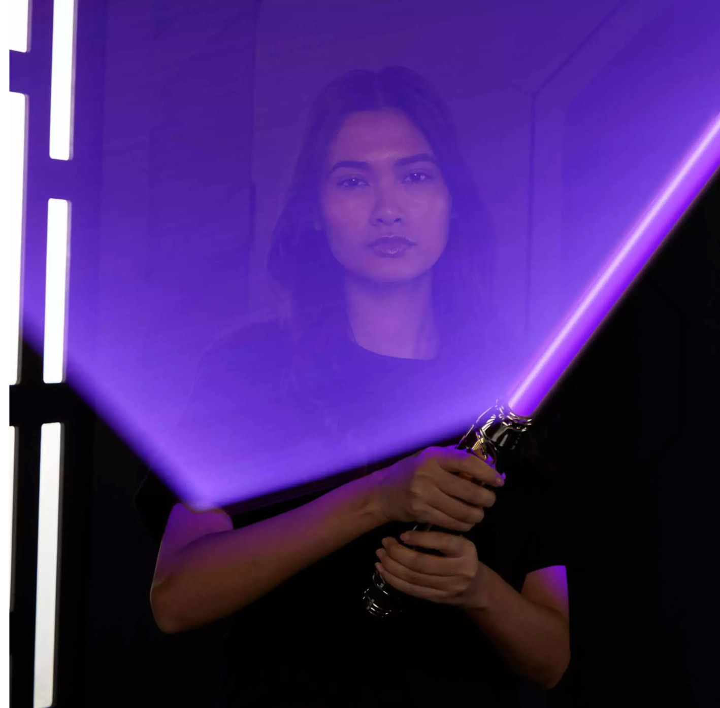 Galaxy's Edge Mace Windu Legacy Custom LIGHTSABER Collectible Set – Star Wars