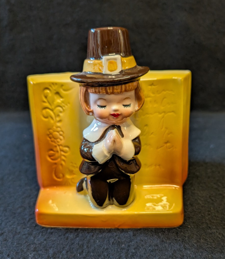 MCM Vintage Relpo 5920 Ceramic Thanksgiving Kneeling Praying Pilgrim Boy Planter