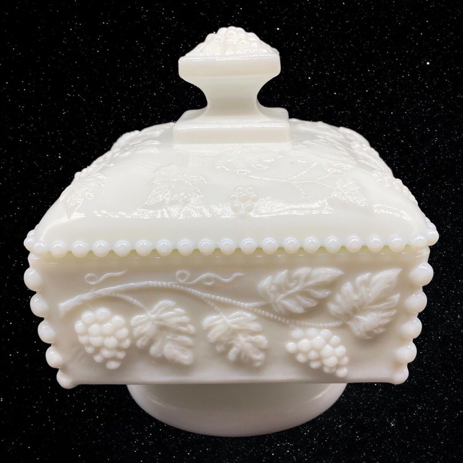 Westmoreland Milk Glass Covered Candy Dish Beaded Edge Grapes & Leaves