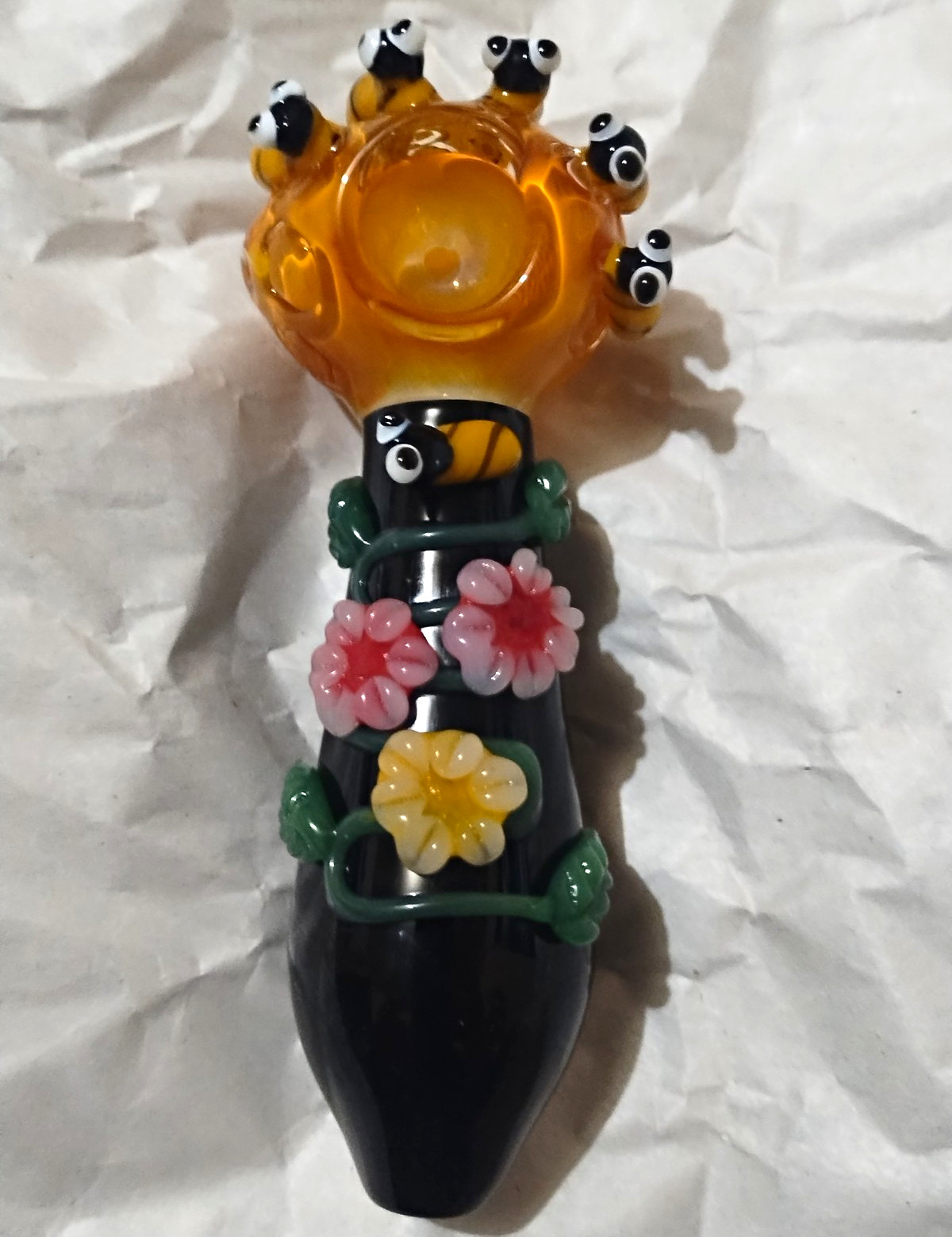 5.75 inch Detailed Bee's Honeycomb Handmade pipe. 6 beautiful bees/3 flowers