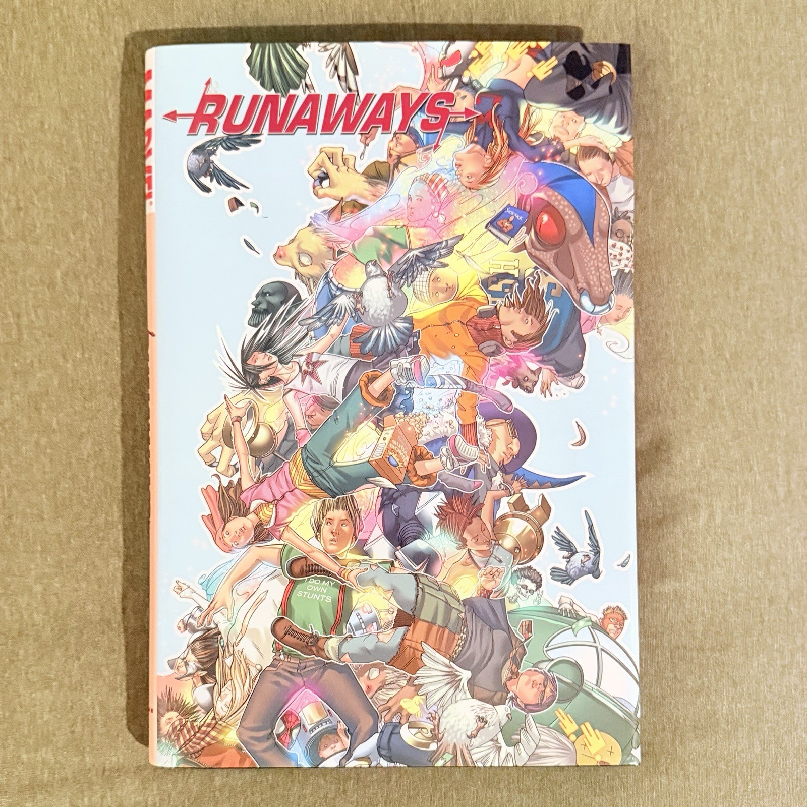 Runaways Vol. 2 Brian K Vaughan Hardcover Marvel Comics 2006 First Print