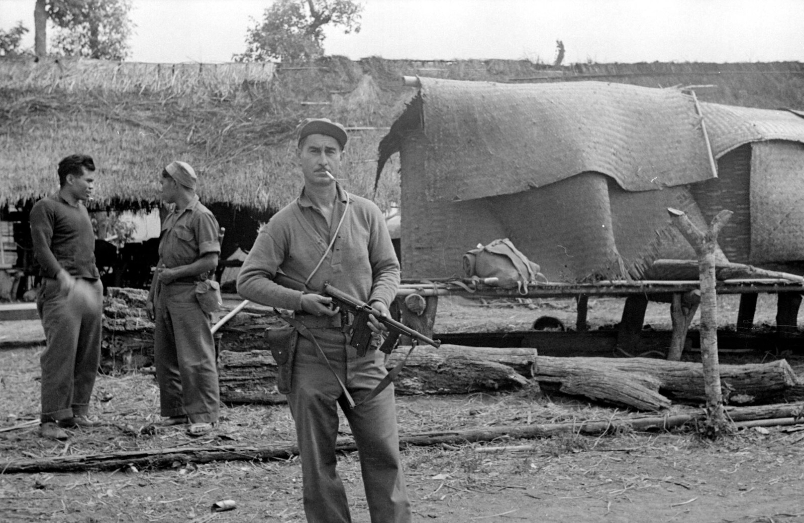 Marlin UD M42 Sten SOE OSS Container Jedburgh Crete Greece Yugoslavia SAS FFI WH