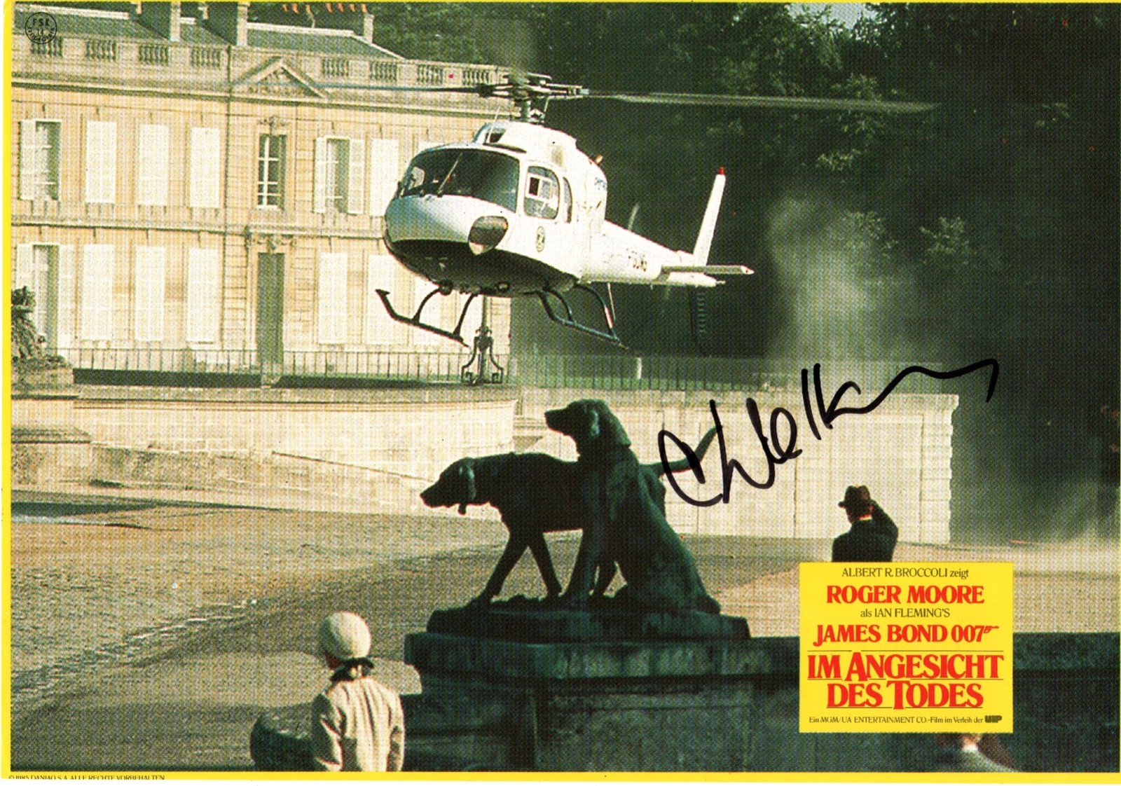 CHRISTOPHER WALKEN COA JAMES BOND AUTOGRAPH ORIGINAL STILL  SIGNED VIEW TO 10-8
