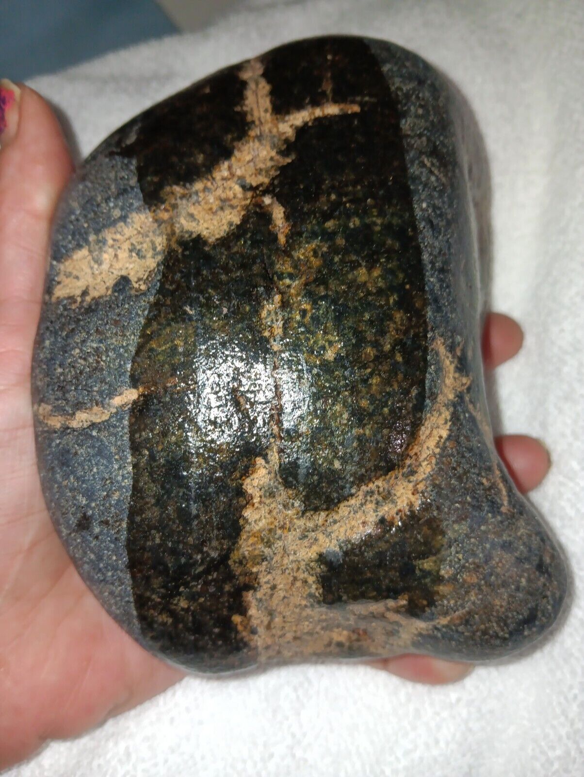 Neat Rock With Beautiful Color R3#9i